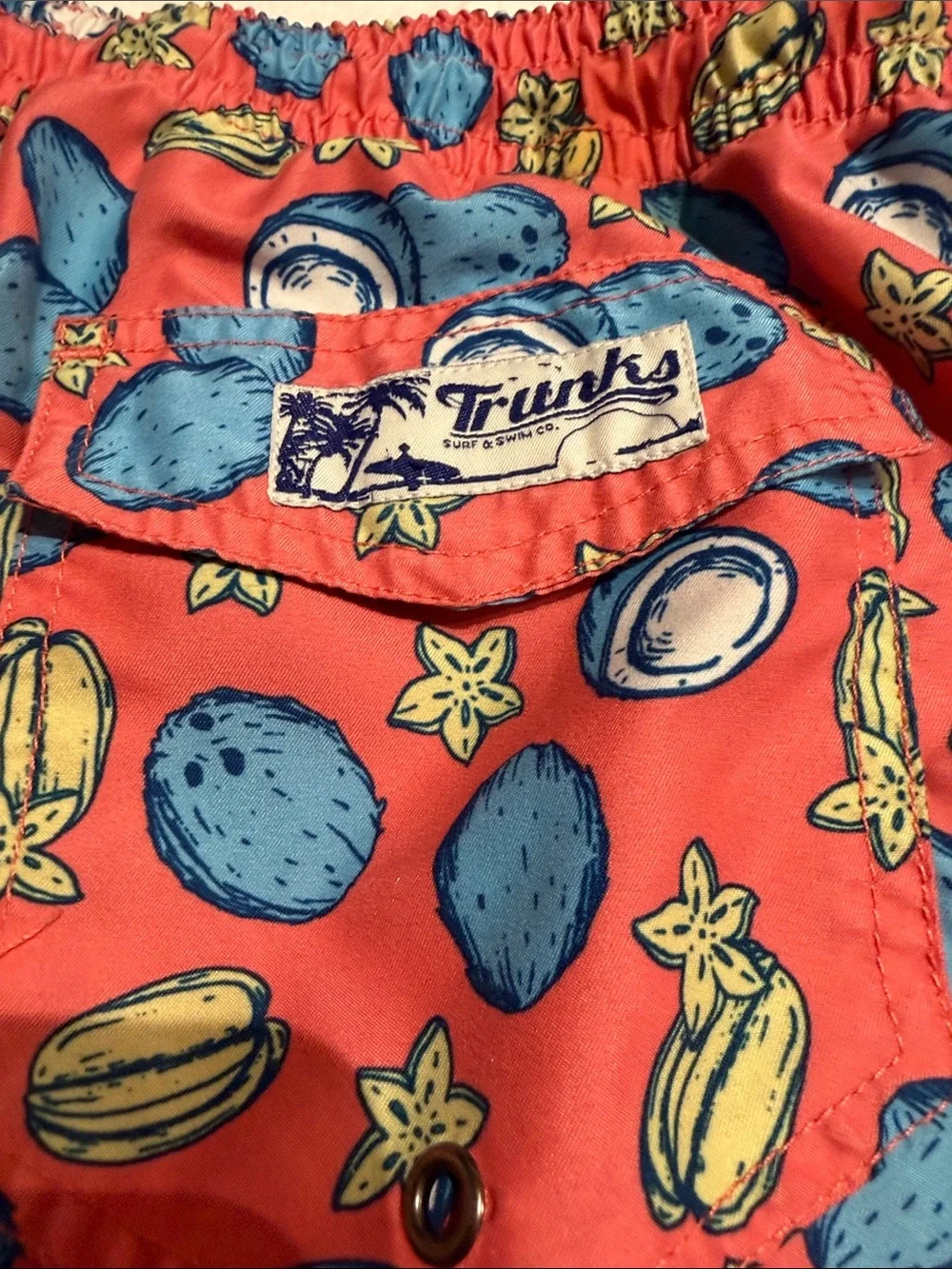 Men's Red Tropical Fruit Print Swim Trunks size L